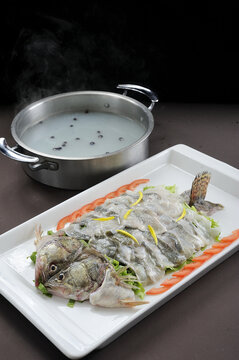 养生米汤涮桂鱼