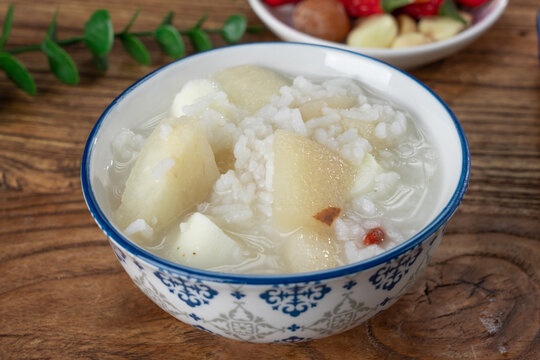 山药雪梨粥