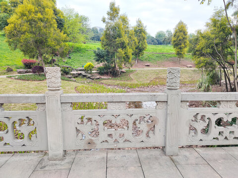 石栏杆