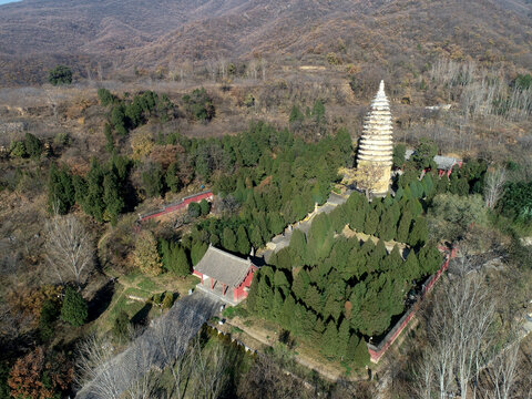 嵩岳寺塔