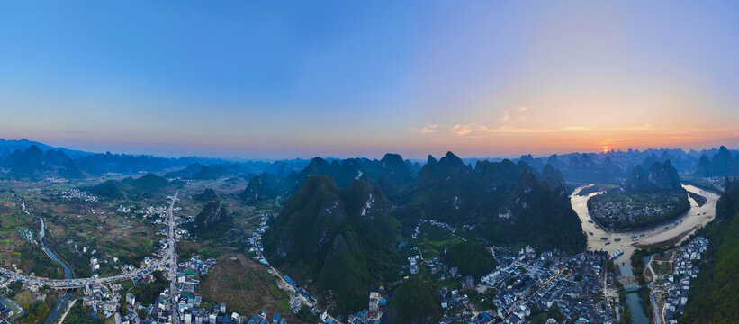 广西阳朔兴坪风光全景