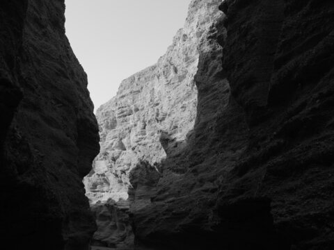 地下大裂谷