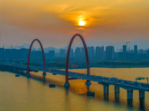 夕阳之江大桥