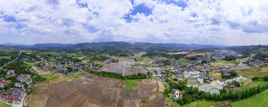 美丽乡村田园航拍全景图