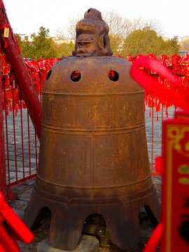 吉祥古钟