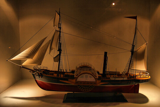 蒸汽机轮船模型