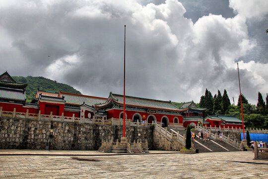 张家界天门山寺