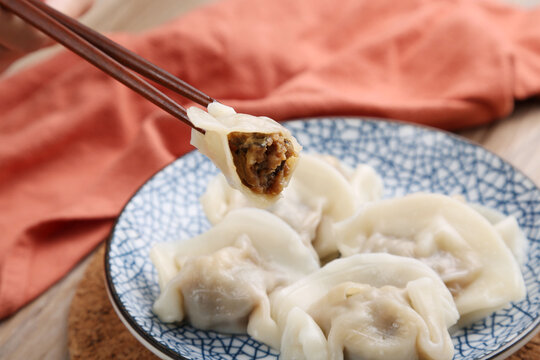 三鲜馅水饺