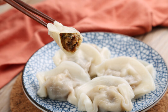 三鲜馅水饺