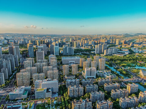 东部新城夕阳时段