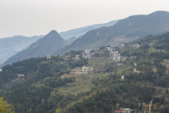 山区人家