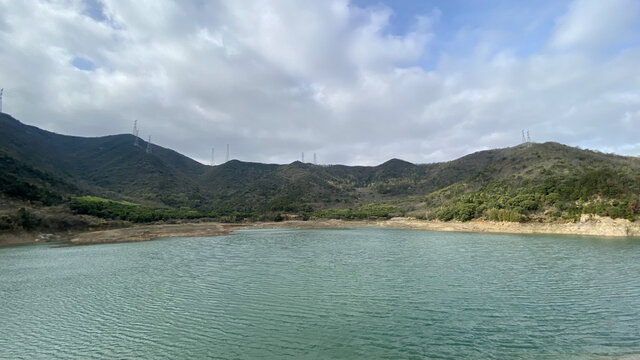 水库湖景