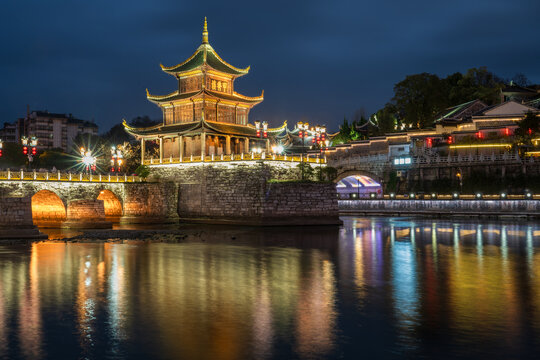 贵州贵阳地标建筑甲秀楼夜景