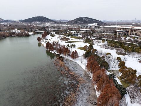 航拍徐州大龙湖雪景