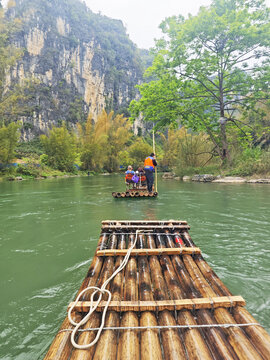 遇龙河竹筏风景