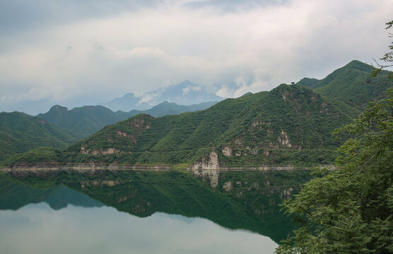 青山绿水