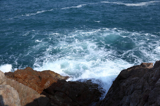 海岛海浪礁石