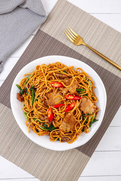 五花肉炒面