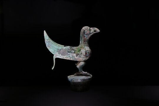 商代后期青铜鸟