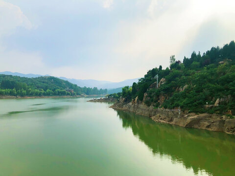 卧虎山水库