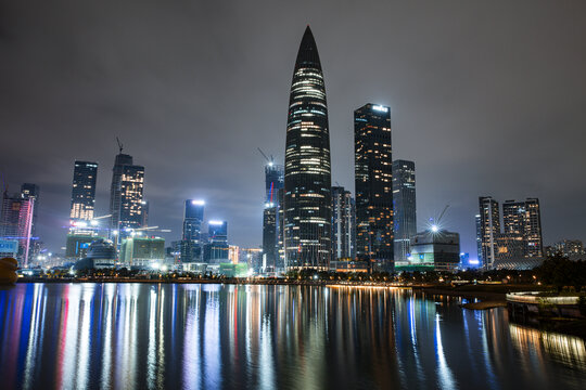 深圳市南山区莲花山繁华城市夜景