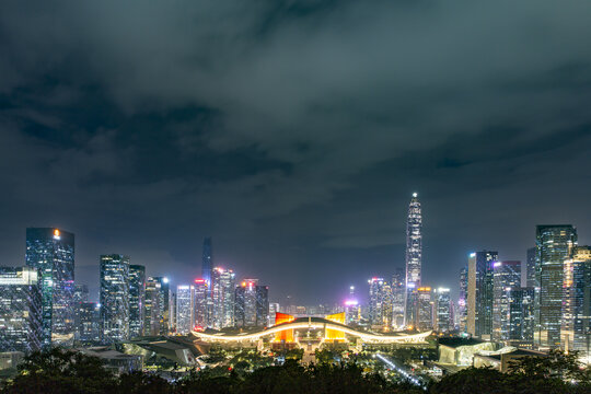 深圳市南山区莲花山繁华城市夜景