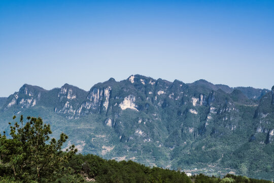 长江三峡峡湾峭壁