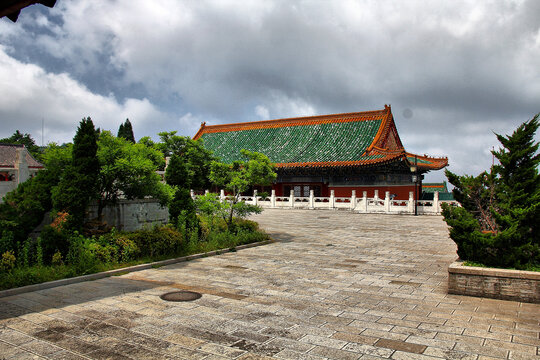 天门山寺寺庙建筑