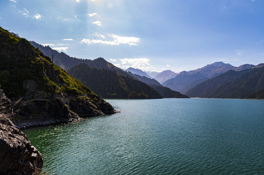 新彊天山天池风光