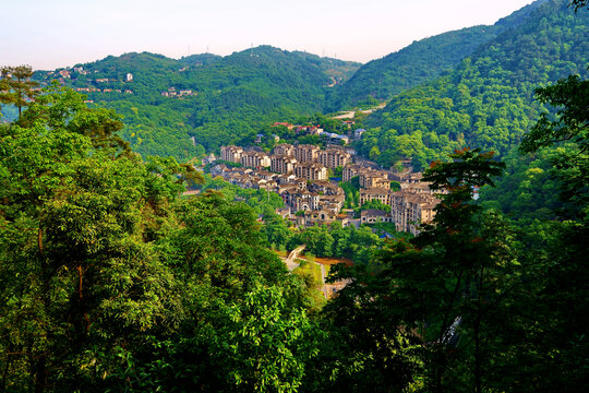 俯瞰重庆南温泉风景区