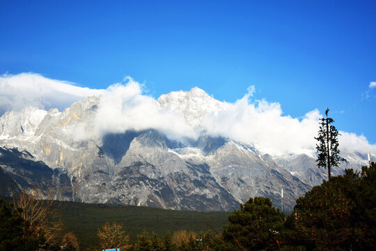 玉龙雪山