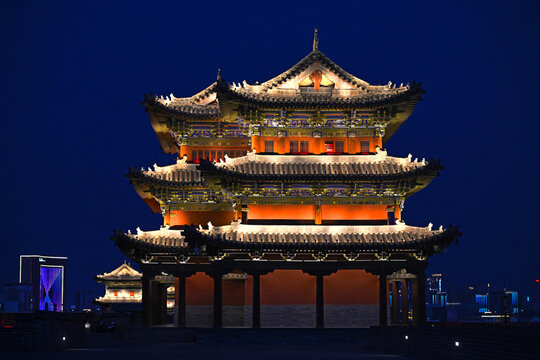 大同古城楼夜景