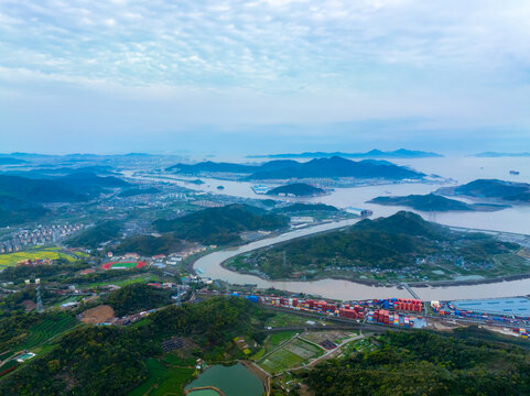 宁波北仑总台山风车自然风光