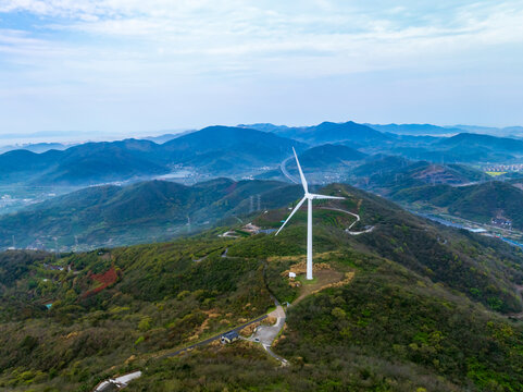 宁波北仑总台山风车自然风光