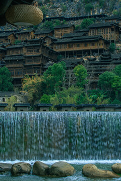 峰林布依景区