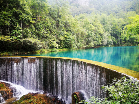 高山湖泊