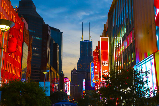 南京路步行街夜景