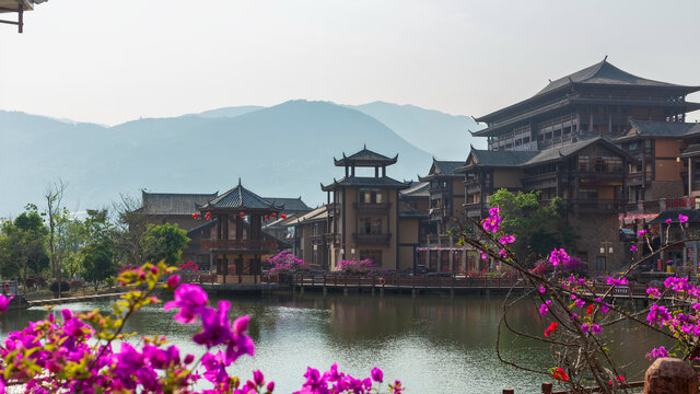 滴水苗城屏边牧羊河道景观