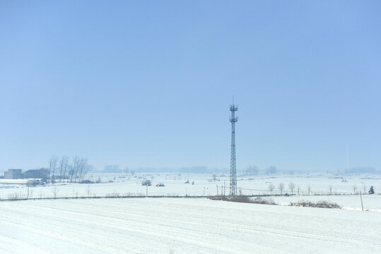 户外的雪地