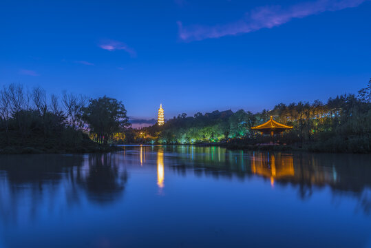 扬州下马桥夜景