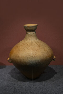 新石器时代仰韶文化陶瓶