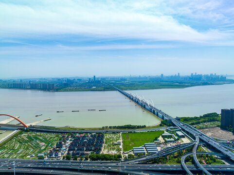 航拍下的杭州东湖高架