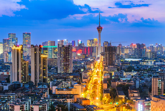 成都339电视塔杉板桥城市夜景