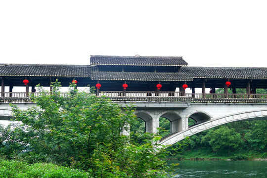 风雨廊桥