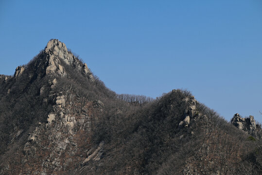 高山峻岭