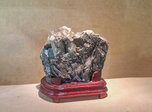 石英脉型黑钨矿矿石