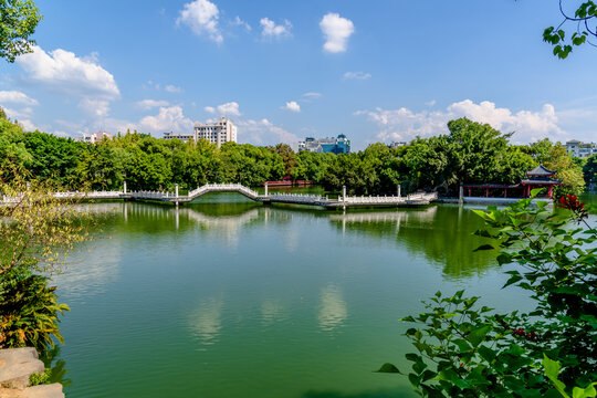 桂林榕湖公园
