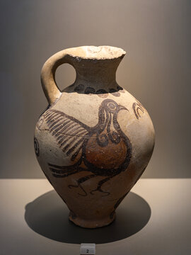 古希腊陶罐