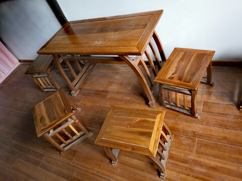 旧物木桌凳