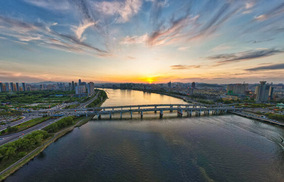 吉林城市建筑松花江风光全景航拍